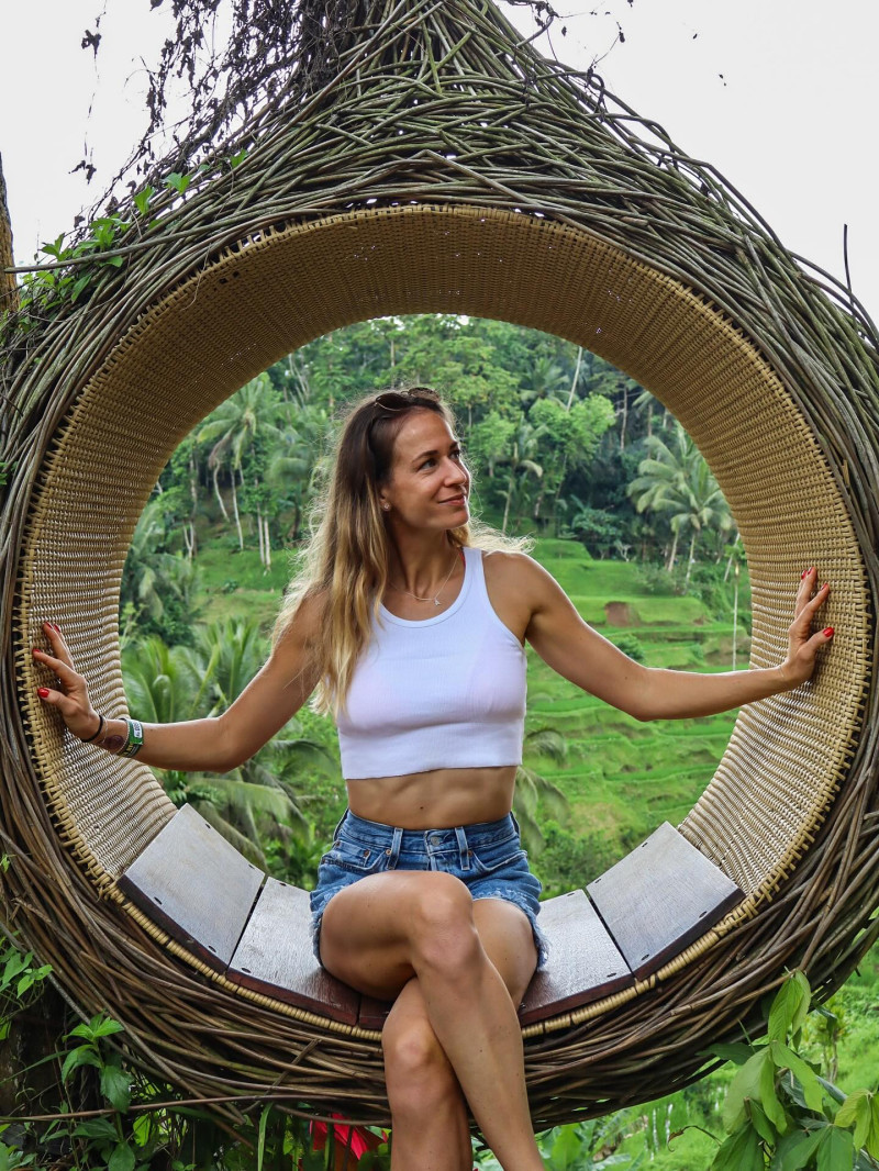 annabondar97_1762433258_3759885146016397078_373906356