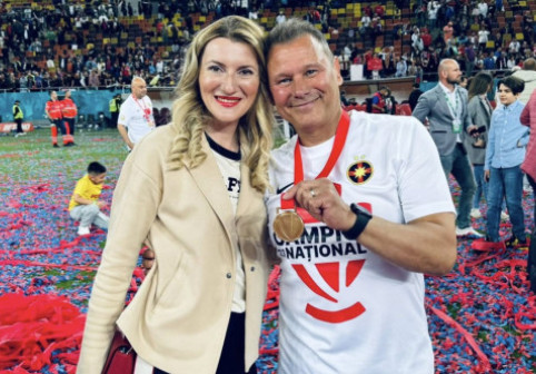 Soția lui Thomas Neubert nu s-a putut abține. A scris 3 cuvinte, după ce Mirel Rădoi a plecat de la FCSB