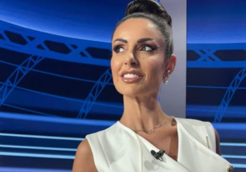 Italienii au văzut ce i-a spus Cristi Chivu în direct Monicăi și au exclamat: ”Gafă senzațională! A confirmat relația”