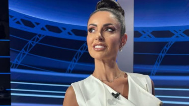 Italienii au văzut ce i-a spus Cristi Chivu în direct Monicăi și au exclamat: ”Gafă senzațională! A confirmat relația”