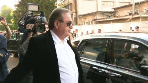 La 71 de ani, miliardarul român Ioan Niculae se căsătorește din nou. FOTO Ea este aleasa