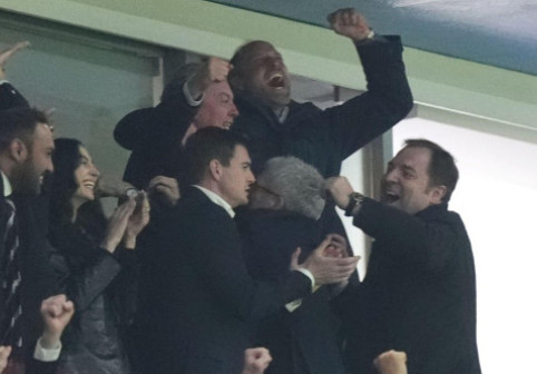 Prințul William a "explodat"! Imagini rar întâlnite cu moștenitorul tronului britanic, pe Villa Park