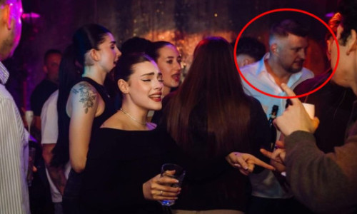 Surprins într-un club de noapte alături de mai multe jucătoare, Viorel Mazilu a reacționat vehement