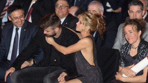Când toată lumea credea că l-a iertat pe Pique, Shakira a "lovit" din nou