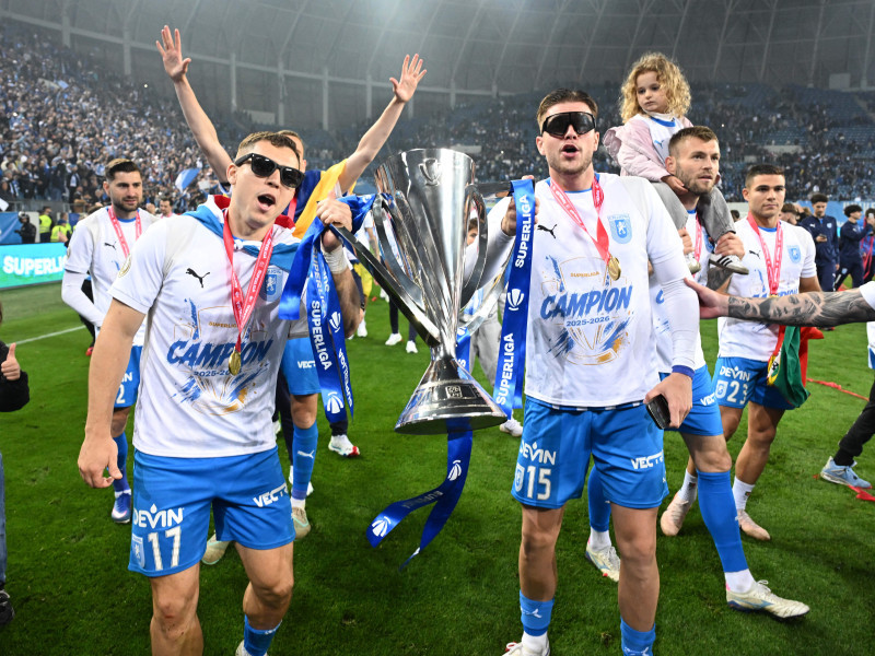 FOTBAL:UNIVERSITATEA CRAIOVA-UNIVERSITATEA CLUJ, PLAY OFF SUPERLIGA SUPERBET (17.05.2026)