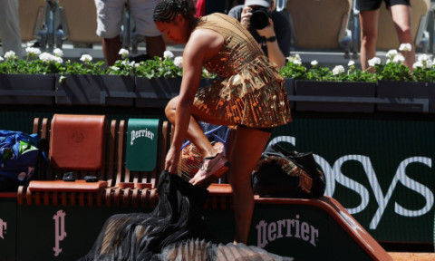 Naomi Osaka a făcut parada modei pe teren, iar adversara ei a cedat și nu s-a ferit de cuvinte