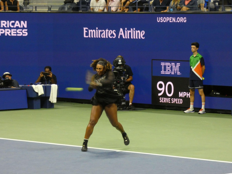 New York, USA. 03rd Sep, 2022. 2022 US Open Tennis Championship, Flushing Meadows, NY, USA. 2 September, 2022. Likely competing for the final time in her career at the 2022 US Open Tennis Tournament, Grand Slam tennis legend Serena Williams gracefully giv