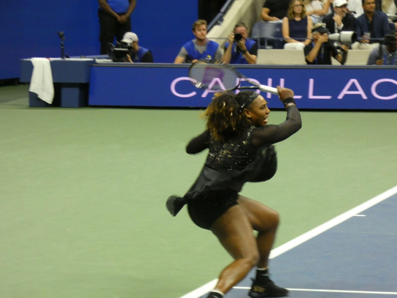 New York, USA. 03rd Sep, 2022. 2022 US Open Tennis Championship, Flushing Meadows, NY, USA. 2 September, 2022. Likely competing for the final time in her career at the 2022 US Open Tennis Tournament, Grand Slam tennis legend Serena Williams gracefully giv