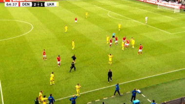 Au spus-o în direct la TV, după ce Eriksen s-a prăbușit la Danemarca - Ucraina: "S-a terminat!"