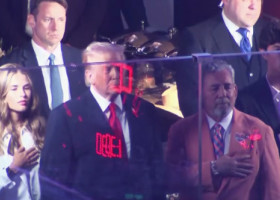 Singurul gest al lui Donald Trump, după ce 20.000 de oameni au făcut același lucru când l-au văzut