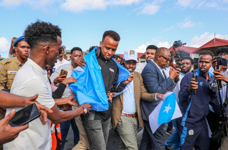 Somali referee Omar Artan welcomed home after US entry denial