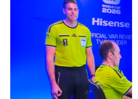 S-a cerut excluderea arbitrului Shaun Evans de la Cupa Mondială pentru gestul făcut! FIFA a deschis o anchetă