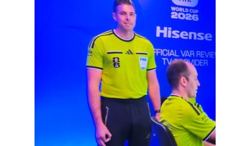 S-a cerut excluderea arbitrului Shaun Evans de la Cupa Mondială pentru gestul făcut! FIFA a deschis o anchetă