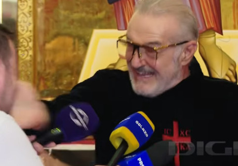 Reacția lui Gigi Becali, după ce a lovit un jurnalist la conferința de presă: "Nu?"