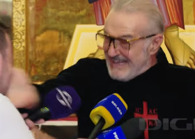 Reacția lui Gigi Becali, după ce a lovit un jurnalist la conferința de presă: "Nu?"