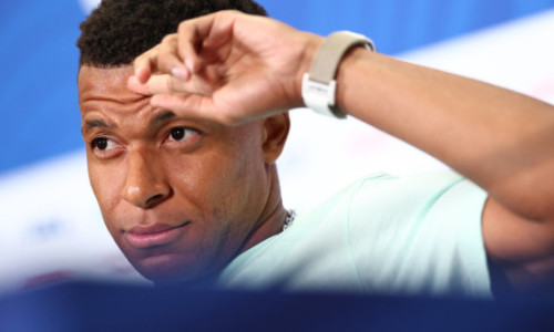 Victima unui atac josnic, Kylian Mbappe a răspuns rapid: 