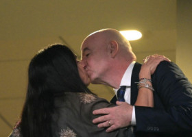 ”Pachet de 6 cifre” + 50.000 de euro pentru amanta lui Infantino? Comunicat vehement