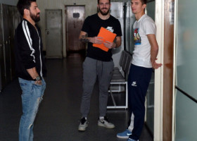 "S-a dus direct și i-a dat un pumn lui Tănase!" Decizia a venit pe loc: OUT de la FCSB!