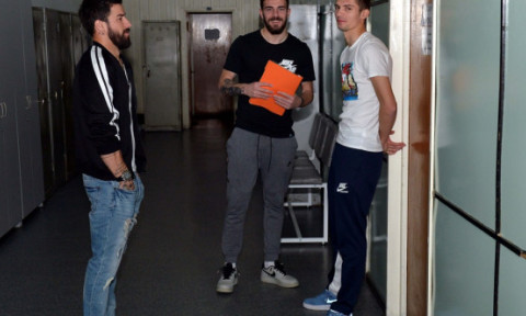 "S-a dus direct și i-a dat un pumn lui Tănase!" Decizia a venit pe loc: OUT de la FCSB!