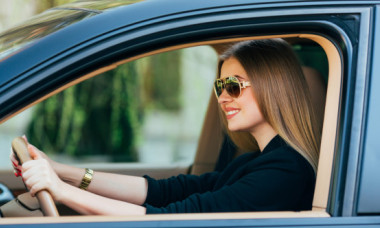 De ce nu iei amendă de viteză chiar dacă mergi cu 135 km/h pe autostradă? De ce te ignoră radarul poliției?
