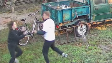 Ultimele gesturi ale arbitrului Gheorghe Moldovan: flori, un mesaj tulburător și tragedia din fața copiilor