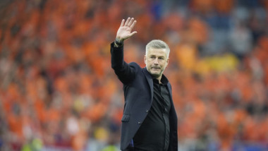 Selecționerul a fost dat afară și înlocuitorul a fost ales: Edi Iordănescu!