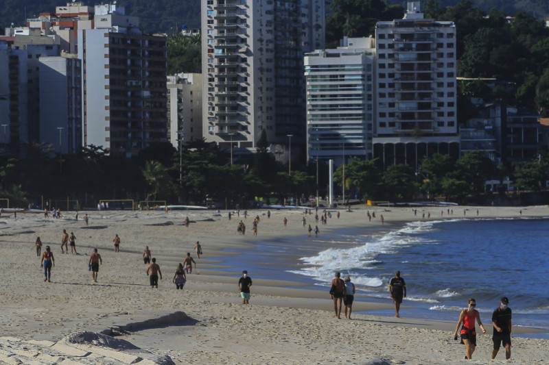 Social Isolation Rules Start to Be Relaxed in Niteroi During the Coronavirus (COVID-19) Pandemic