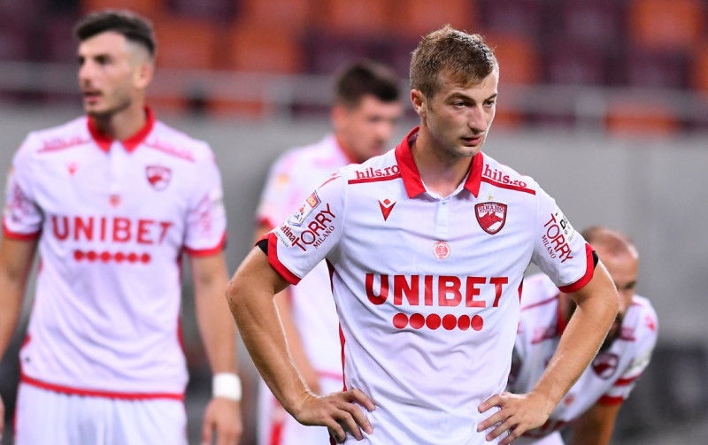 Daniel Popa, atacantul lui Dinamo, în meciul cu FCSB / Foto: Sport Pictures