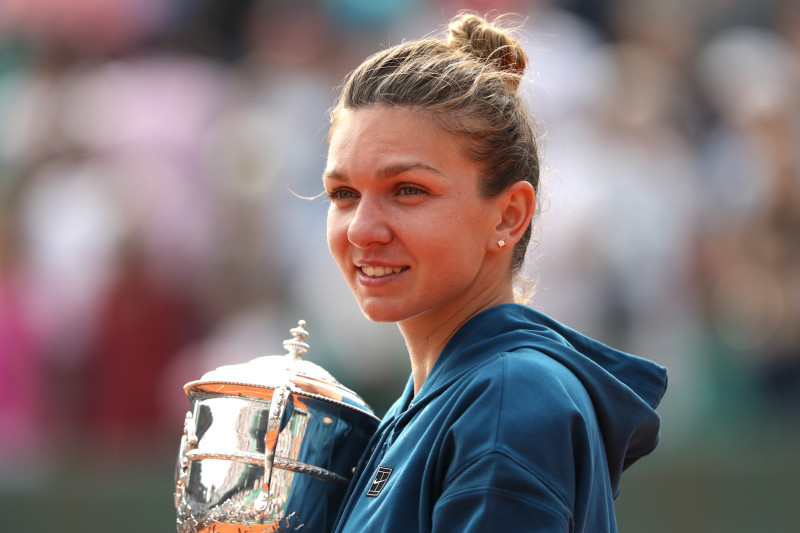 Simona Halep, după finala de la Roland Garros 2018, câștigată în fața americancei Sloane Stephens / Foto: Getty Images