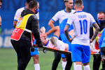 Elvir Koljic, scos de pe teren pe targă în meciul Craiova - Poli Iași / Foto: Sport Pictures