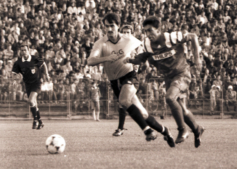 FOTBAL:FC BRASOV-STEAUA BUCURESTI,DIVIZIA A (1.09.1993)