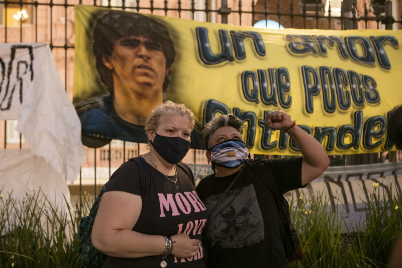 Argentinians Shocked By Sudden Death of Diego Maradona