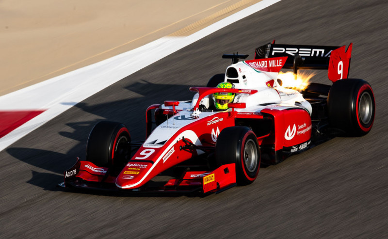 F2 Grand Prix of Bahrain - Practice/Qualifying