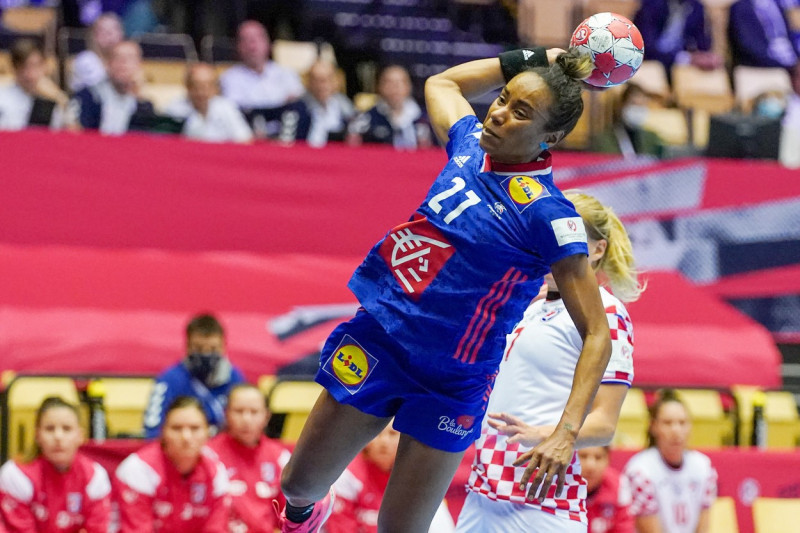 Estelle-Nze -Minko2