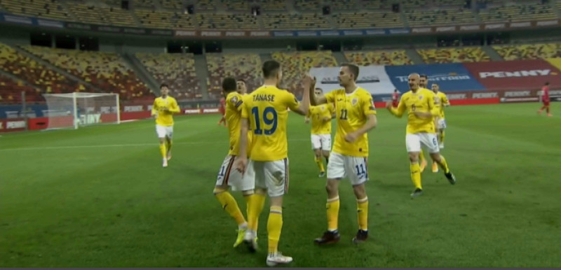 Fotbaliștii României, după golul marcat de Florin Tănase cu Macedonia de Nord / Foto: Captură ProTV