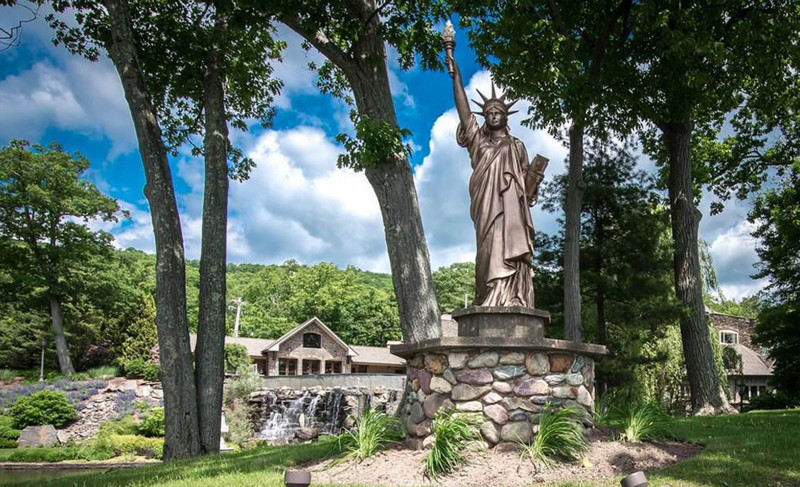 New York Yankees superstar Derek Jeter is selling his castle-like home in the village of Greenwood Lake, New York for $14.75 million.