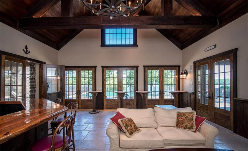 New York Yankees superstar Derek Jeter is selling his castle-like home in the village of Greenwood Lake, New York for $14.75 million.