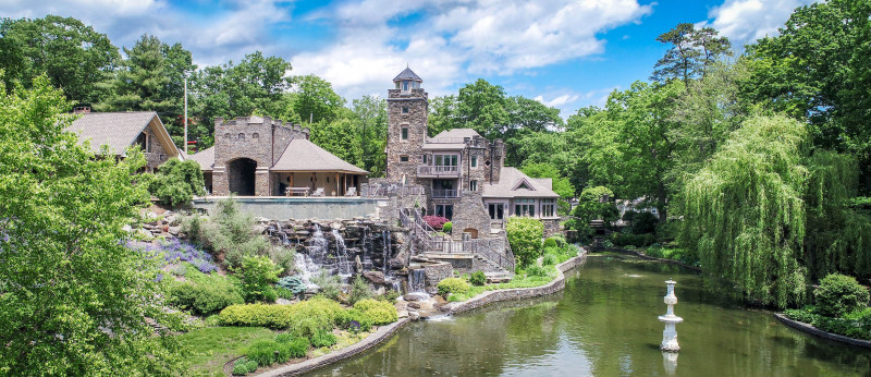 Derek Jeter is selling his New York castle for a staggering $14.75million.