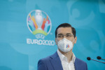 TROFEUL_UEFA_EURO_11INQUAM_George_Calin