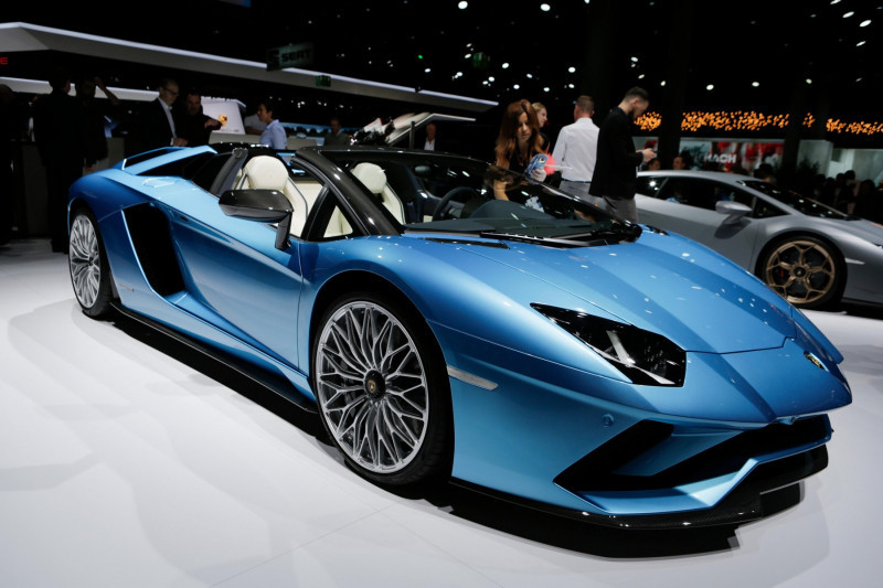 Frankfurt, Germany. 15th September 2017. The Italian car manufacturer Lamborghini, part of the Volkswagen group, presents the Lamborghini Aventador S Roadster sports car at the 67. IAA. The 67. Internationale Automobil-Ausstellung (IAA in Frankfurt is wit