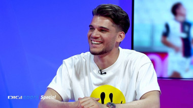 Ianis a povestit cum el și Kira au fost băgați în ședință de Hagi. ”Dă-mi două săptămâni!”. Ilie Dumitrescu a râs cu poftă