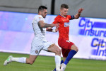 Florin Tănase și Andrei Burcă, în FCSB - CFR Cluj / Foto: Sport Pictures