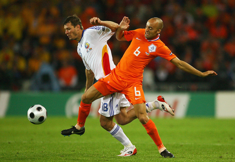 Netherlands v Romania - Group C Euro 2008