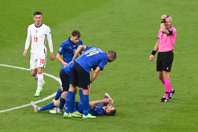Jorginho s-a accidentat în meciul Italia - Anglia / Foto: Getty Images