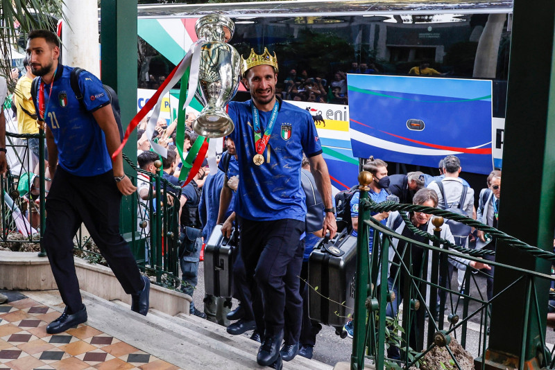 Delegația naționalei Italiei a ajuns la Roma / Foto: Profimedia