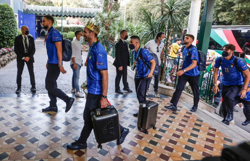 Delegația naționalei Italiei a ajuns la Roma / Foto: Profimedia