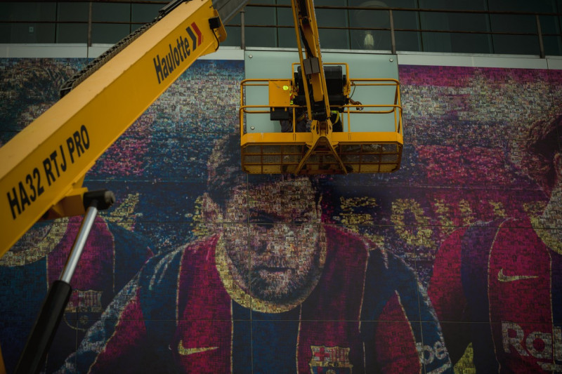 Messi Removed From Camp Nou Stadium