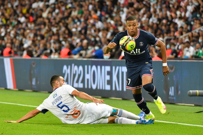 Paris : Paris Saint Germain vs Racing Club de Strasbourg Ligue 1 Uber Eats