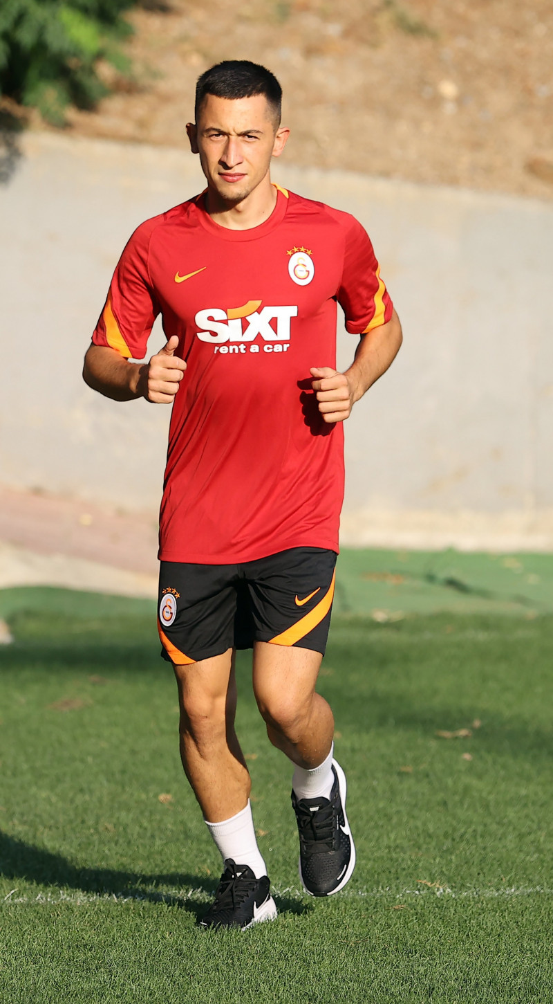 Olimpiu Moruțan, la Galatasaray / Foto: Twitter@GalatasaraySK
