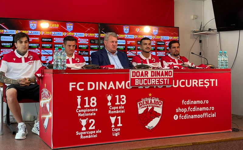Dinamo i-a prezentat pe Constantin Nica, Răzvan Popa, Gabriel Torje și Cosmin Matei / Foto: Captură Digi Sport